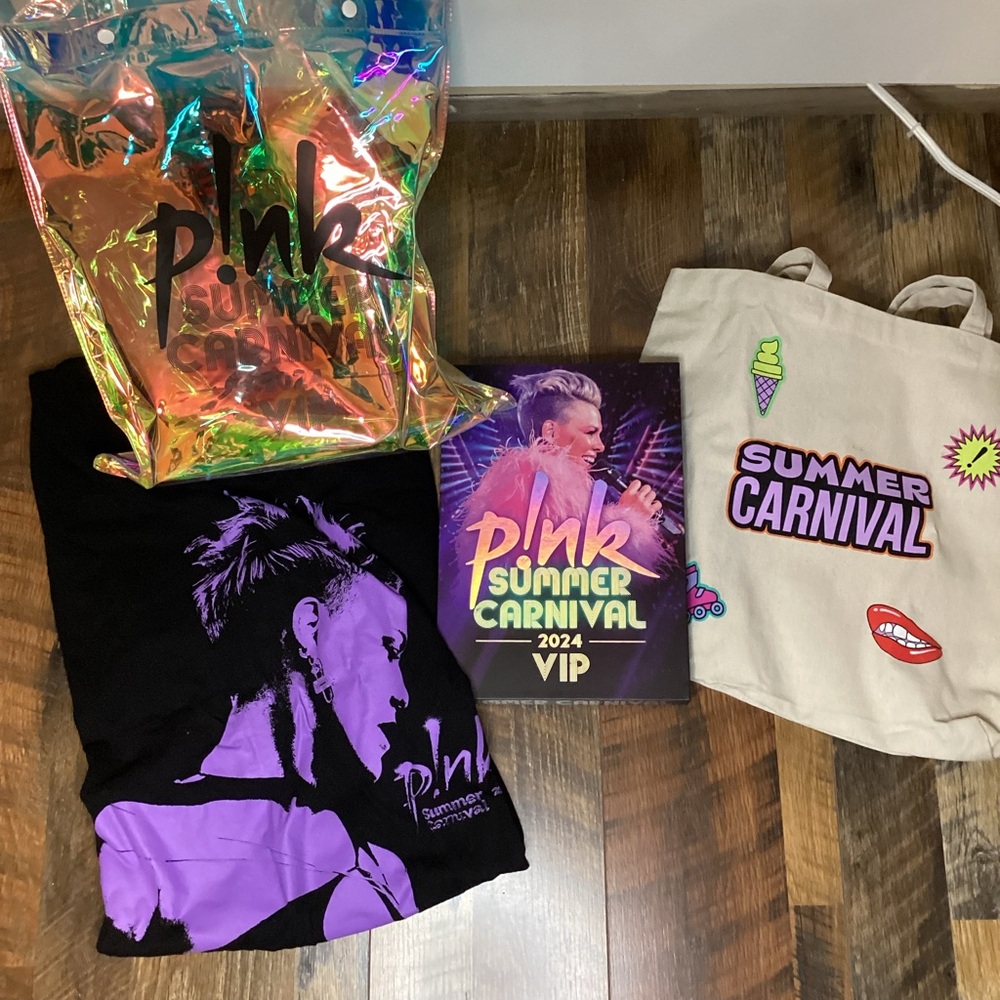 PINK VIP Tour Pack 2024 Summer Carnival Tour Swag Bag